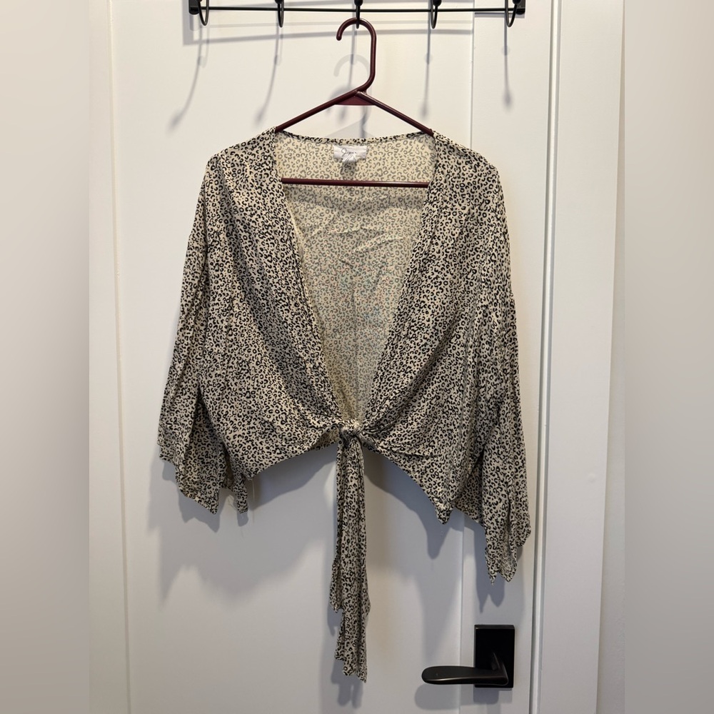Japna patterned tie front top